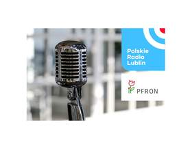 Zdjęcie srebrnego mikrofonu, w prawym górnym rogu logo Polskiego radia Lublin, w prawym dolnym rogu logo PFRON