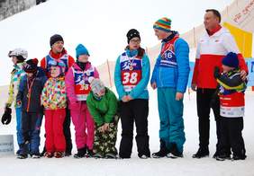 Pokaż zdjęcie: Prezydent Andrzej Duda z zawodnikami