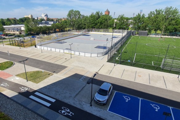 Widok na parking przy obiekcie Toyota Park