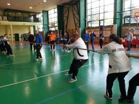 Pokaż zdjęcie: Konkurencja przeciąganie liny