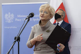 Pokaż zdjęcie: Wiceminister rodziny, pracy i polityki społecznej Iwona Michałek