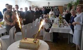 Pokaż zdjęcie: Jubileusz 50 - lecia DPS w Gorlicach