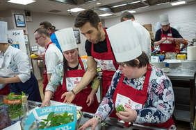 Pokaż zdjęcie: Uczestnicy