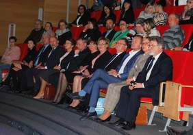 Pokaż zdjęcie: Uczestnicy Konferencji