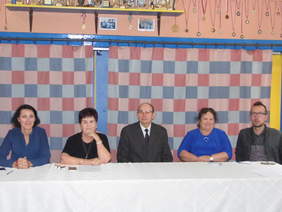 Pokaż zdjęcie: Marta Kowaliszyn oraz zaproszeni goście