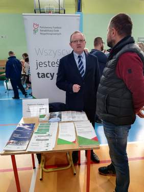 Pokaż zdjęcie: stoisko Oddziału Świętokrzyskiego PFRON 