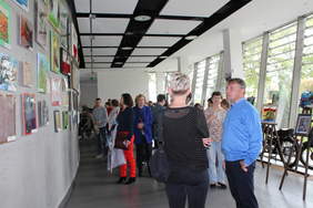 Pokaż zdjęcie: Wystawa prac konkursowych