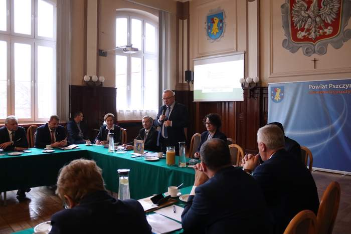 Pokaż zdjęcie: Rozpoczęcie konwentu przez przewodniczącego Andrzeja Płonkę