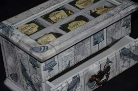 Pokaż zdjęcie: wyroby dekoracyjne wykonane przez ZAZ Dobry Start