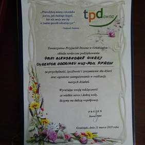 Pokaż zdjęcie: Podziękowanie dla dyrektor Oddziału Kujawsko-Pomorskiego PFRON