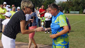 Pokaż zdjęcie: Moment, na który wszyscy czekali - dekoracja zwycięzców