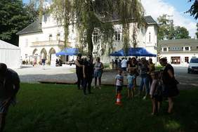 Pokaż zdjęcie: Uczestnicy imprezy