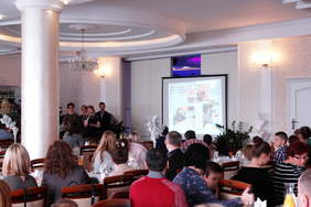 Pokaż zdjęcie: Powitanie zaproszonych gości