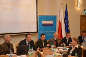 Pokaż zdjęcie: delegacja_niemiecka_konferencja.JPG