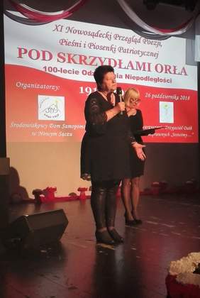 Pokaż zdjęcie: Otwarcie XI Nowosądeckiego Przeglądu Poezji, Pieśni i Piosenki Patriotycznej „Pod skrzydłami Orła”