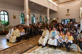 Pokaż zdjęcie: Obchody 25-lecia działalności Ośrodka Caritas w Myczkowcach