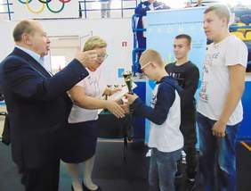 Pokaż zdjęcie: Laureaci XVI Powiatowego Turnieju Bocci w Dopiewie