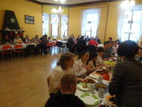 Pokaż zdjęcie: Spotkanie wigilijne w Środowiskowym Domu Samopomocy w Sowczycach