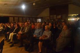 Pokaż zdjęcie: zaproszeni goście i uczestnicy XX Festiwalu Sztuk Wszelakich Osób Niepełnosprawnych