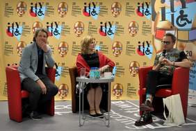 Pokaż zdjęcie: Panel dyskusyjny z aktorami