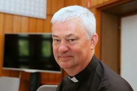 Pokaż zdjęcie: Nagrodzony ks. Jan Jagiełka