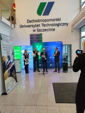 Pokaż zdjęcie: Targi Pracy