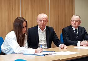 Pokaż zdjęcie: Ze środków  PFRON skorzystało 13 osób 