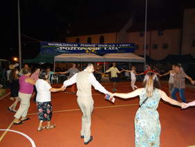 Plenerowa impreza integracyjna "Pożegnanie lata" w Iwoniczu Zdroju