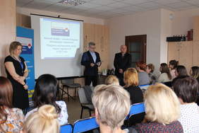 Pokaż zdjęcie: Jezrzy_Debski_Dyrektor_Oddzialu_Lubelskiego_PFRON_i_Pracownicy_Oddzialu.JPG