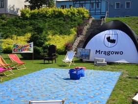 Pokaż zdjęcie: Za chwilę wspólne czytanie