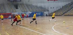 Pokaż zdjęcie: Mecz drużyn dziecięco-młodzieżowych 