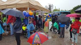 Pokaż zdjęcie: uczestnicy imprezy