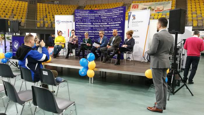 Pokaż zdjęcie: Panel dyskusyjny