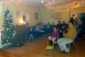 Pokaż zdjęcie: Kolędowanie w „Domu Nadziei” 