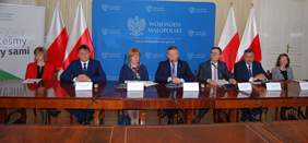 Pokaż zdjęcie: Briefing prasowy dotyczący współpracy PFRON z organizacjami pozarządowymi 