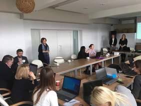 Pokaż zdjęcie: Szkolenie prowadziły przedstawicielki Zespołu SOW z Biura PFRON w Warszawie: Daria Szewczyki i Anna Światlak