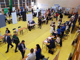 Pokaż zdjęcie: Regionalne Targi Pracy 