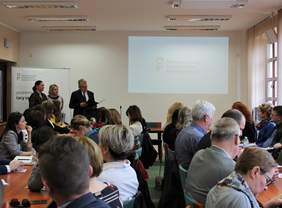 Pokaż zdjęcie: Dyrektor Oddziału Lubelskiego PFRON Jerzy Dębski otworzył spotkanie przemówieniem