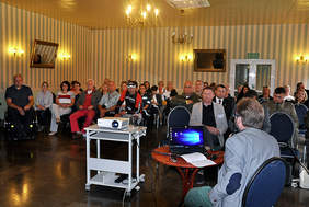 Pokaż zdjęcie: Uczestnicy konferencji