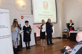 Pokaż zdjęcie: Wręczenie wyróżnień dla samorządów wspierających ekonomię społeczną