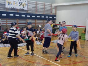 Pokaż zdjęcie: Występy artystyczne