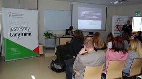 Pokaż zdjęcie: Konferencja pn. „Perspektywy samodzielności osób z Zespołem Downa”