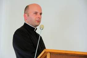 Pokaż zdjęcie: Ks. Damian Migacz - duszpasterz niesłyszących w diecezji tarnowskiej