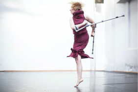 Pokaż zdjęcie: Afisz przedstawienia "Leć"