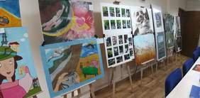 Pokaż zdjęcie: Prace nadesłane na etap wojewódzki XVII edycji Ogólnopolskiego Konkursu Plastycznego „Sztuka Osób Niepełnosprawnych”