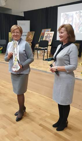 Pokaż zdjęcie: Od lewej: dyrektor Marta Mordarska oraz prezes Maria Kulig