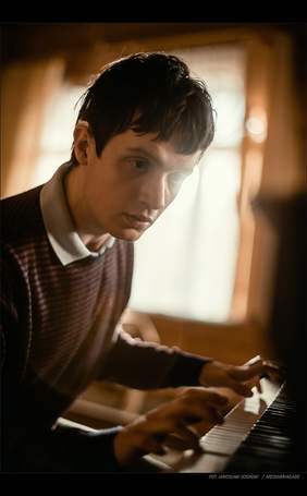 Pokaż zdjęcie: Aktor Michał Sikorski jako Grzegorz Płonka (zdjęcie: Jarosław Sosiński/mediabrigade)