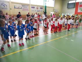 Pokaż zdjęcie: Rozgrzewka przed rozpoczęciem konkurencji turniejowych