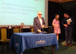 W spotkaniu wzięły udział osoby niewidome i niedowidzące