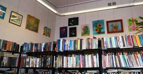 Pokaż zdjęcie: Wernisaż wystawy "Łączy nas sztuka" podopiecznych Fundacji Sztuki Osób Niepełnosprawnych (fot. FSON )